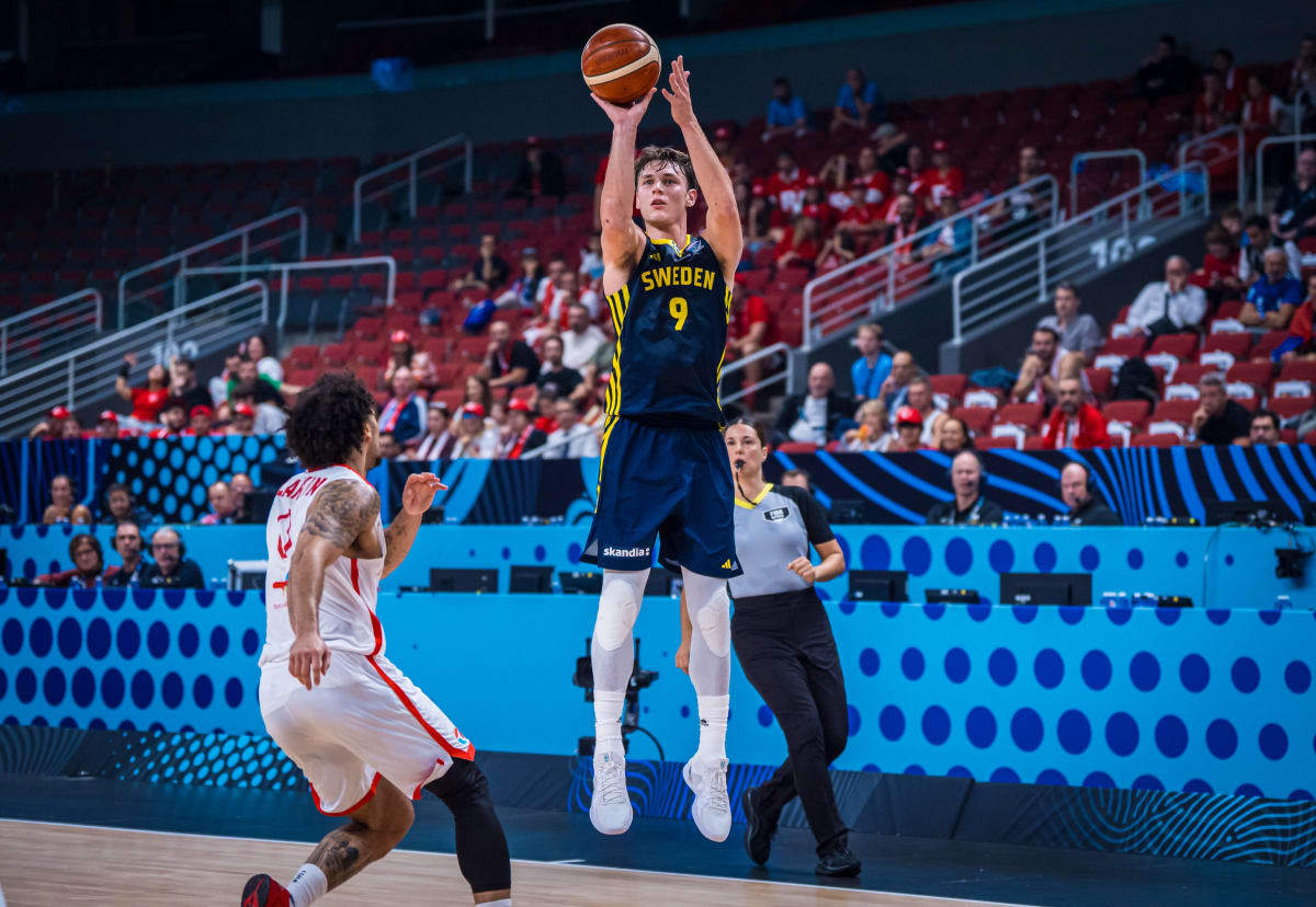 包含欧洲之行：瑞典队在欧锦赛上的表现引发热议的词条