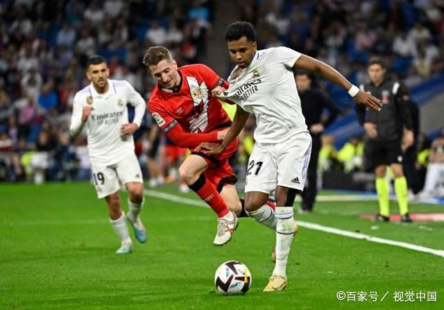 关于瓦朗谢纳成功逆袭，领先对手一步的信息