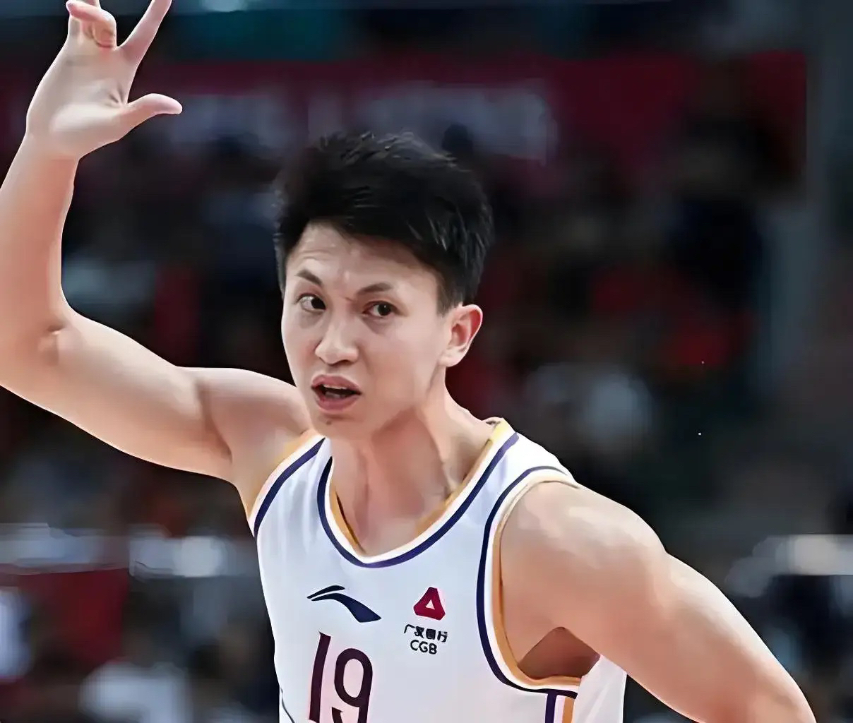 老将球员发挥稳定，为球队立下奇功