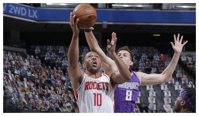 火箭惨败魔术，遭遇三连败