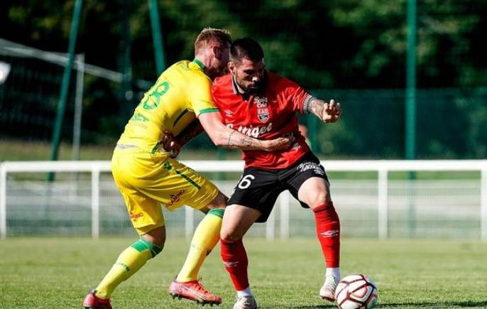 南特客场大胜，法甲领头羊继续发力