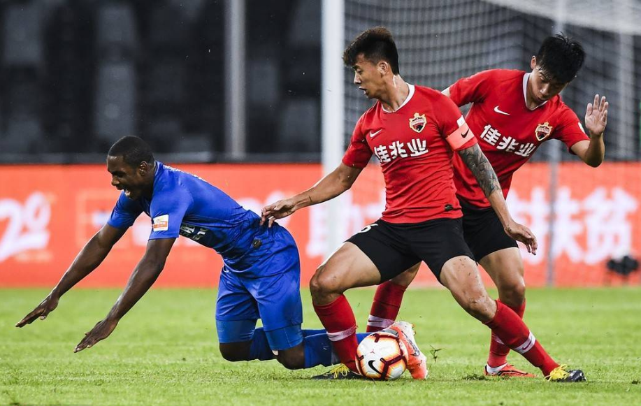 苏宁客场逆转，追平对手积分榜的简单介绍