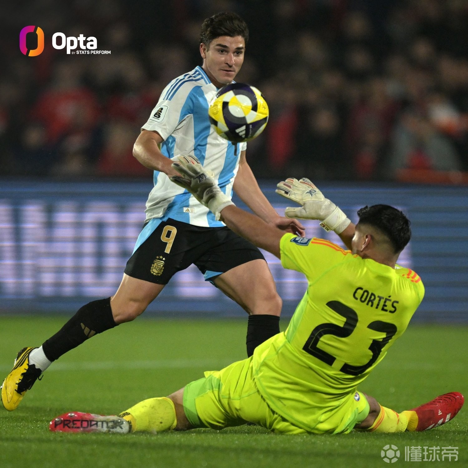 阿根廷国家队迎新挑战，备战世界杯